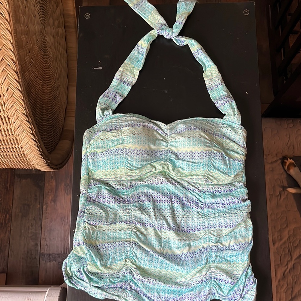 Sunseeker top & bottom. Size 10